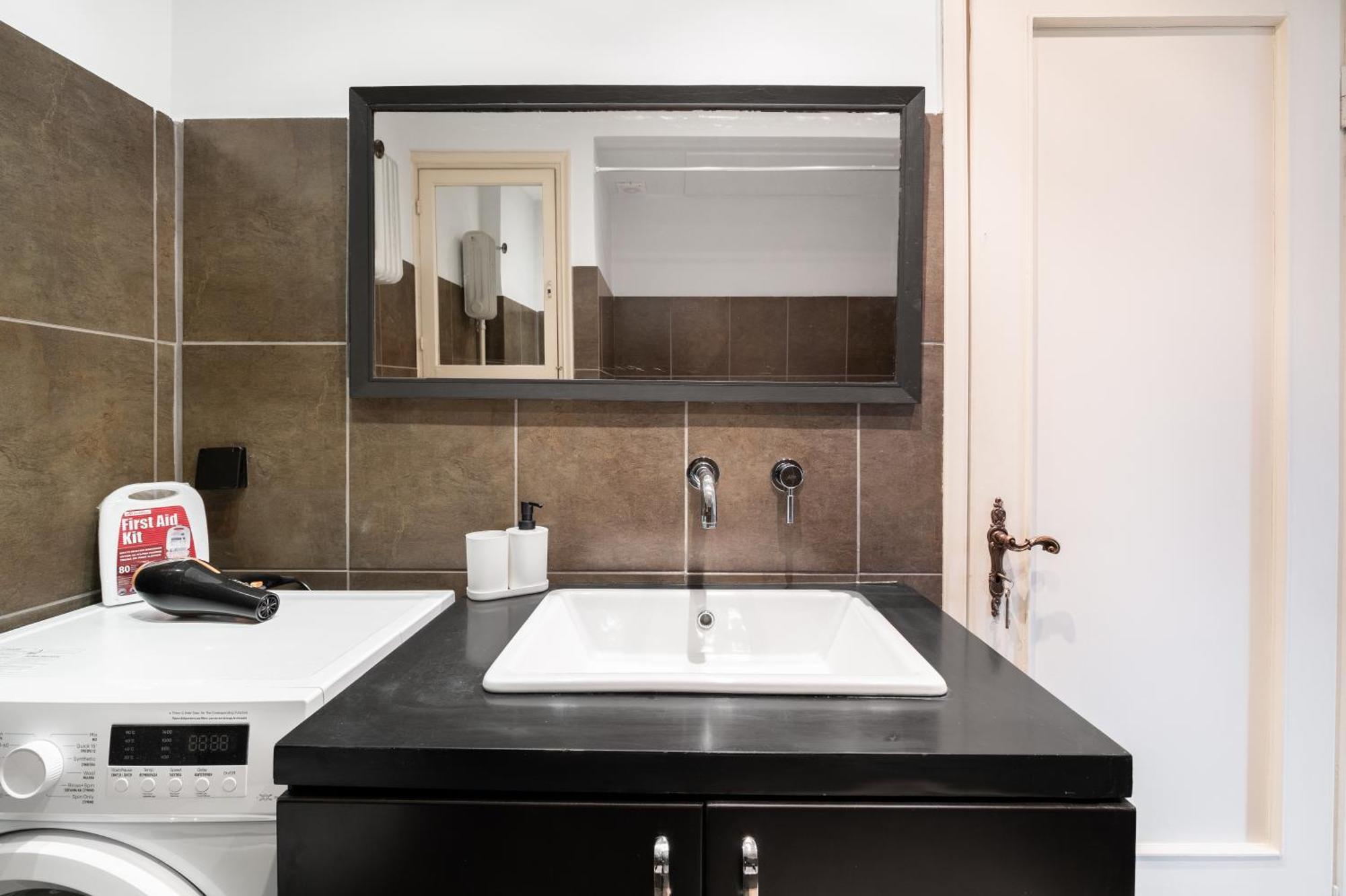 Super Central Apartment In Syntagma By Athenian Keys Экстерьер фото